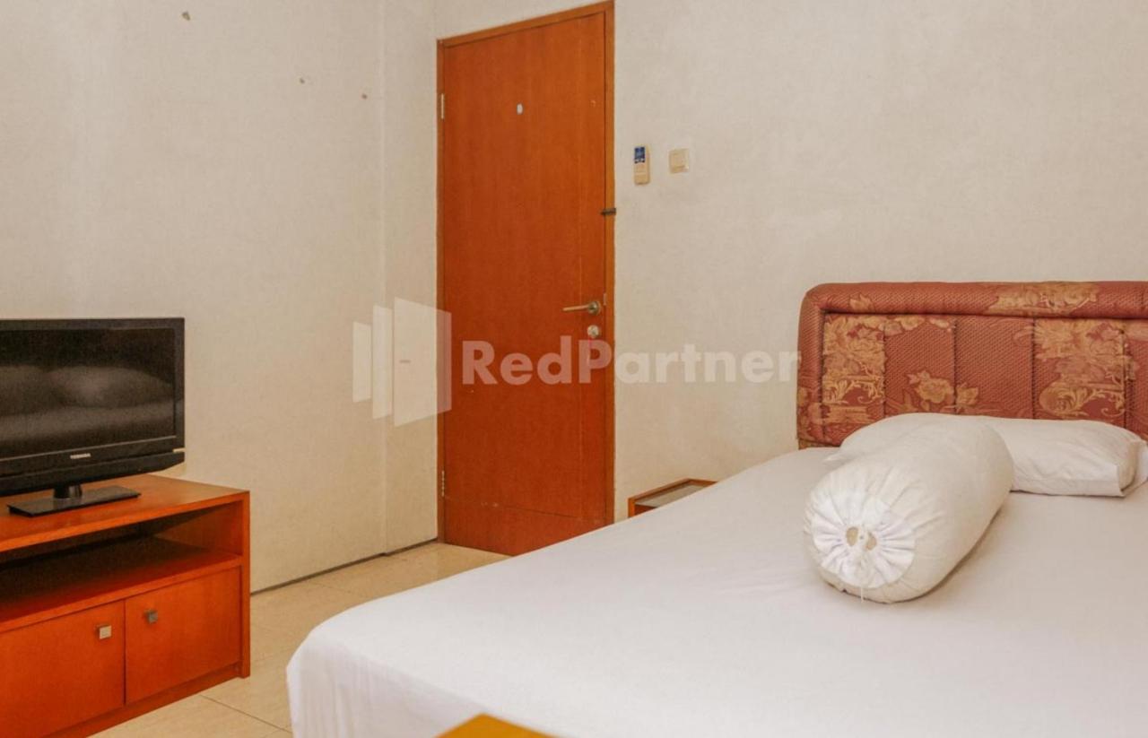 De Lugano Scbd Syariah Mitra Reddoorz Hotel จาการ์ตา ภายนอก รูปภาพ